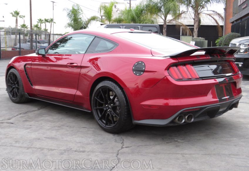2019 Ford Mustang - Image 7