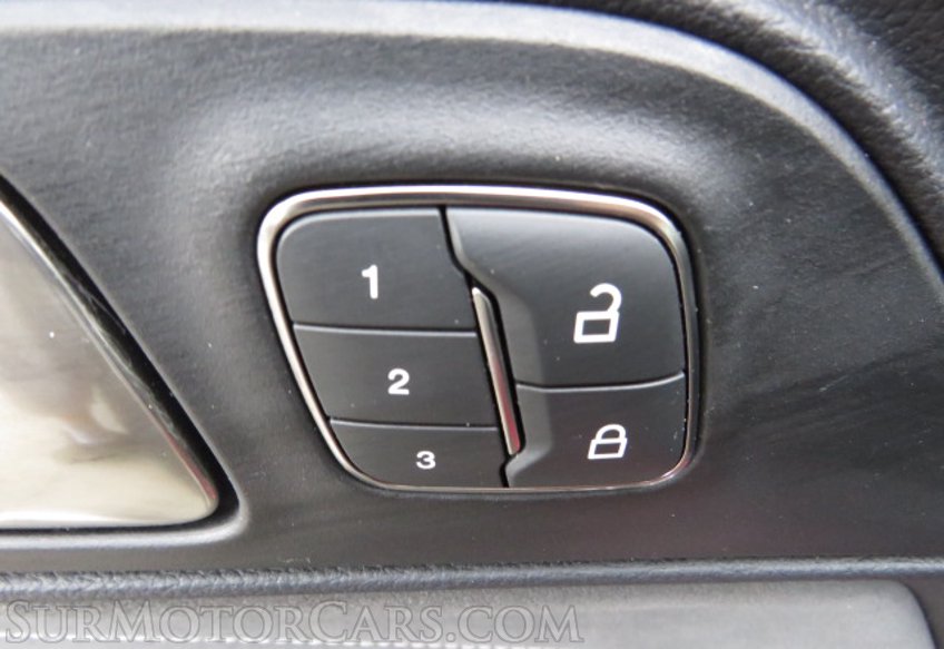 2019 Ford Mustang - Image 43