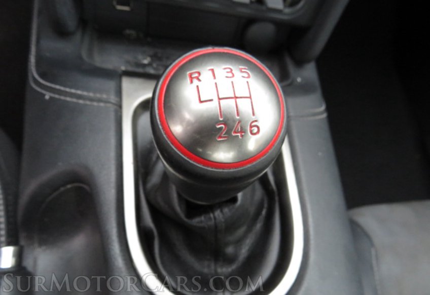 2019 Ford Mustang - Image 38