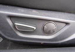 2019 Ford Mustang - Image 48