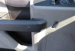 2019 Ford F-150 - Image 25