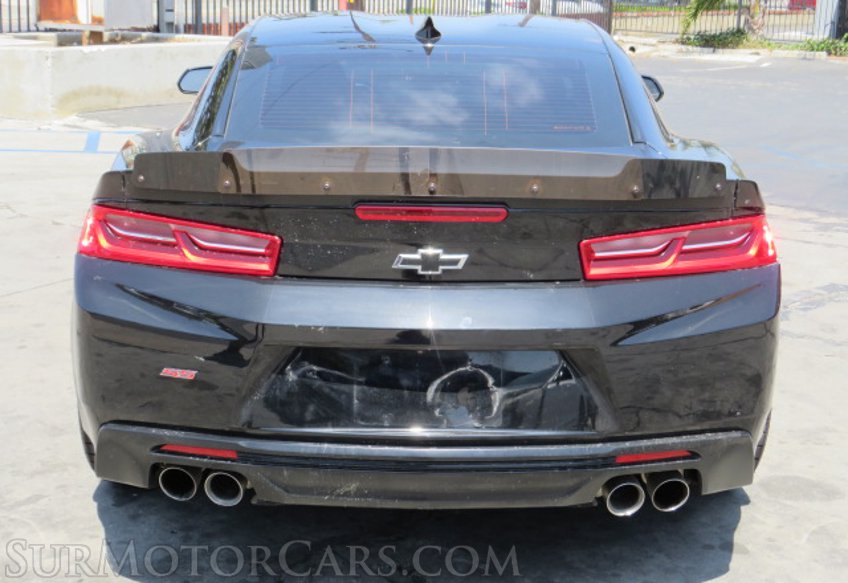 2018 Chevrolet Camaro - Image 14