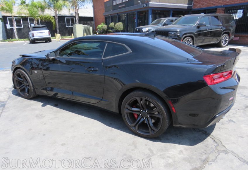 2018 Chevrolet Camaro - Image 6