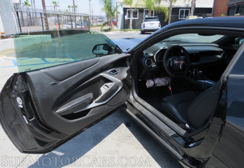 2018 Chevrolet Camaro - Image 24