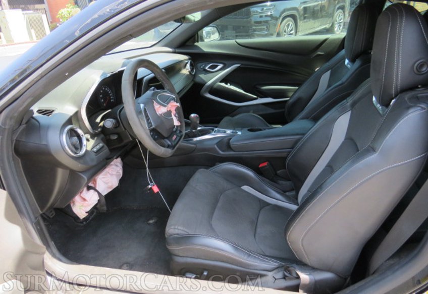 2018 Chevrolet Camaro - Image 26