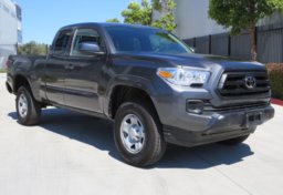 2023 Toyota Tacoma - Image 4