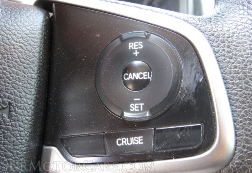 2018 Honda CR-V - Image 32