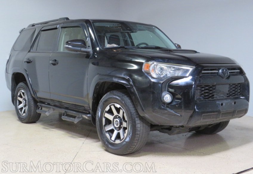 2020 Toyota 4Runner - Image 3