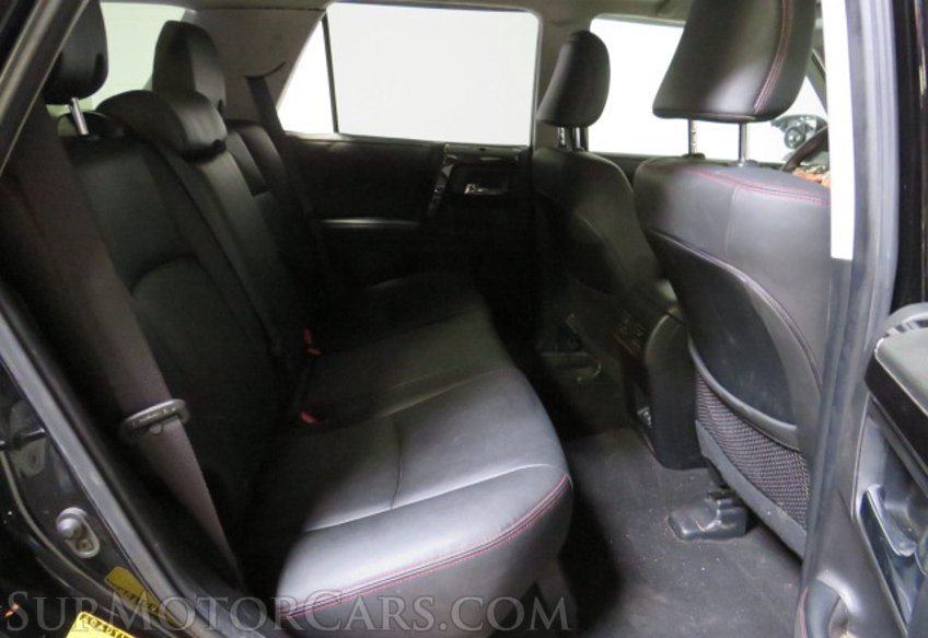 2020 Toyota 4Runner - Image 31