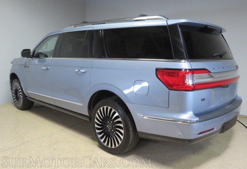 2018 Lincoln Navigator L - Image 5