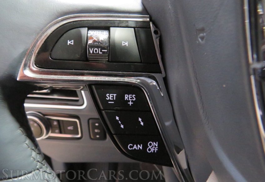 2018 Lincoln Navigator L - Image 34