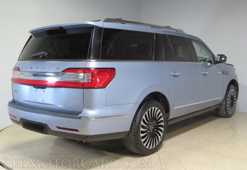 2018 Lincoln Navigator L - Image 8