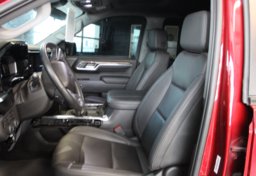 2023 Chevrolet Silverado 1500 - Image 32