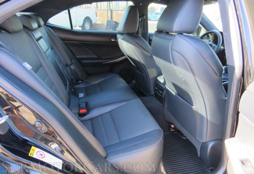 2015 Lexus IS 350 - Image 29
