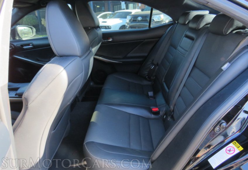 2015 Lexus IS 350 - Image 28