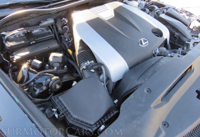 2015 Lexus IS 350 - Image 52