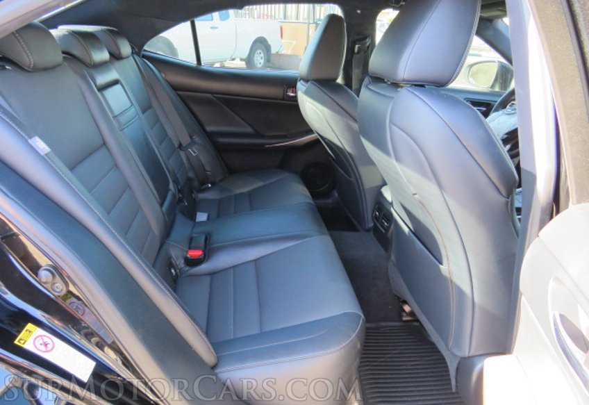 2015 Lexus IS 350 - Image 31