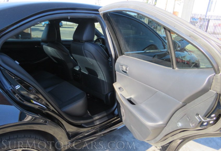 2015 Lexus IS 350 - Image 23