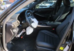 2015 Lexus IS 350 - Image 24