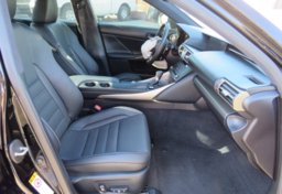 2015 Lexus IS 350 - Image 25