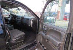 2018 Chevrolet Silverado 1500 - Image 25