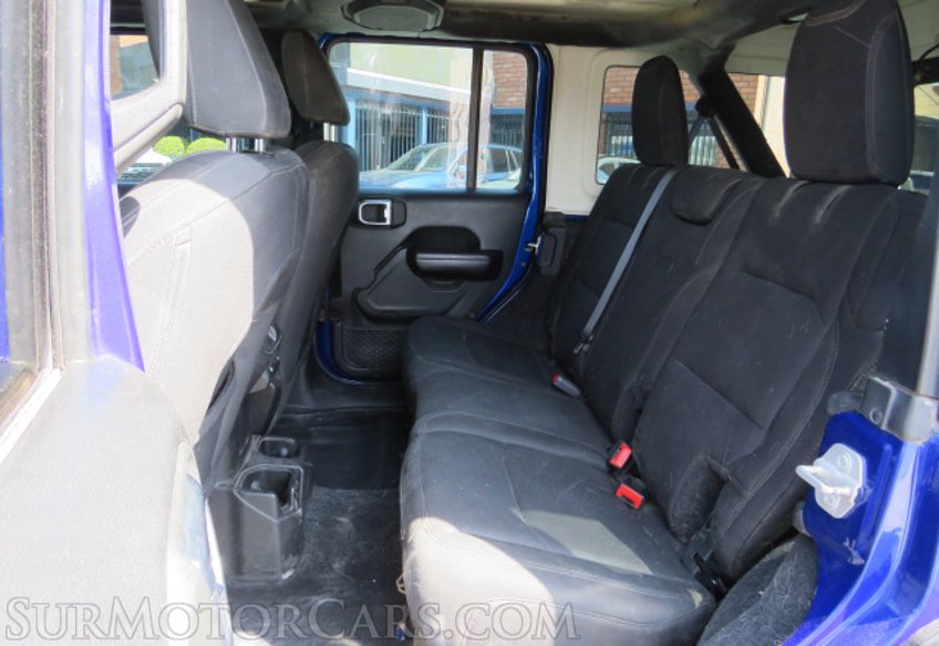 2018 Jeep Wrangler Unlimited - Image 35