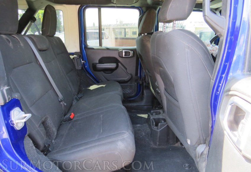 2018 Jeep Wrangler Unlimited - Image 38