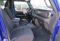 2018 Jeep Wrangler Unlimited - Image 32