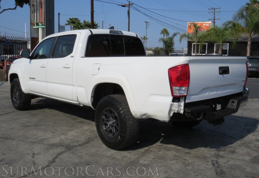 2017 Toyota Tacoma - Image 8