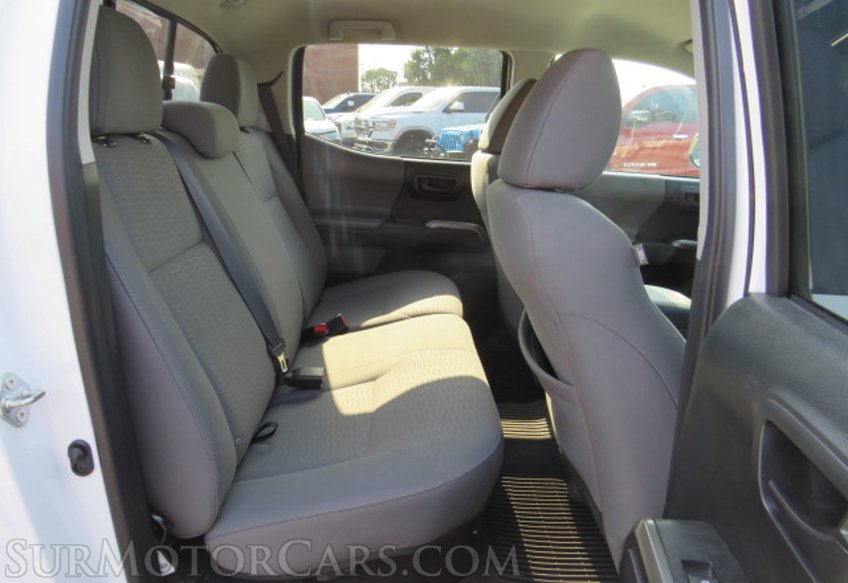 2017 Toyota Tacoma - Image 31