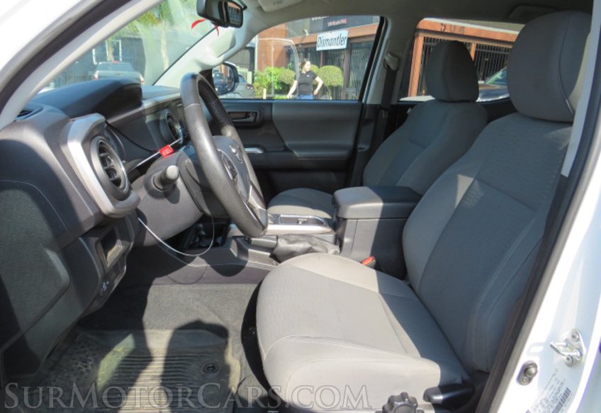 2017 Toyota Tacoma - Image 26