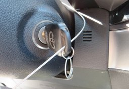 2017 Toyota Tacoma - Image 39