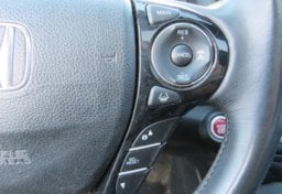 2017 Honda Accord Sedan - Image 43