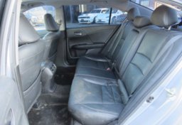 2017 Honda Accord Sedan - Image 28