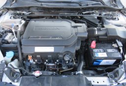 2017 Honda Accord Sedan - Image 50