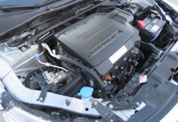 2017 Honda Accord Sedan - Image 49