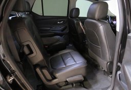 2021 Chevrolet Traverse - Image 34