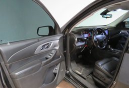 2021 Chevrolet Traverse - Image 21