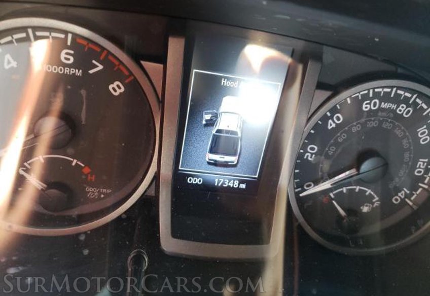 2020 Toyota Tacoma 4WD - Image 7