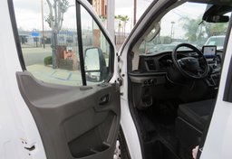 2021 Ford Transit Passenger Wagon - Image 19