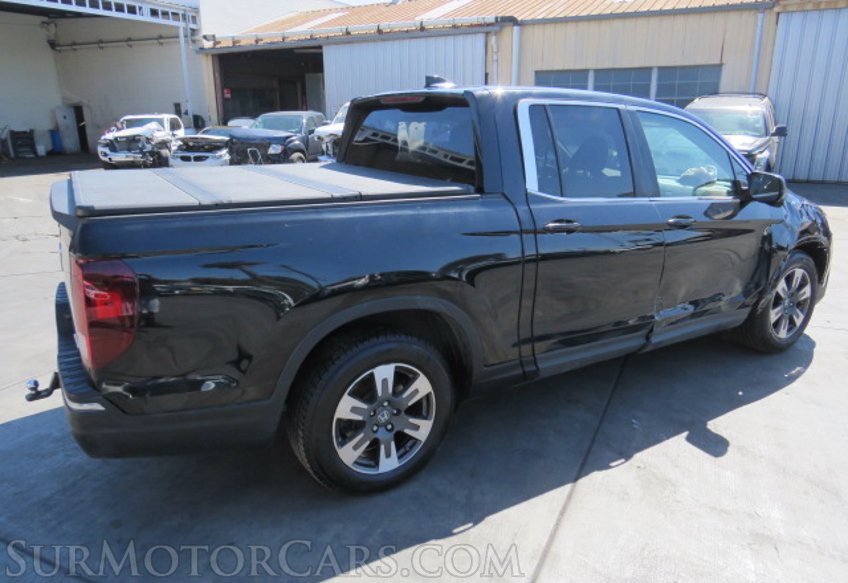 2018 Honda Ridgeline - Image 6