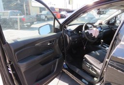 2018 Honda Ridgeline - Image 22