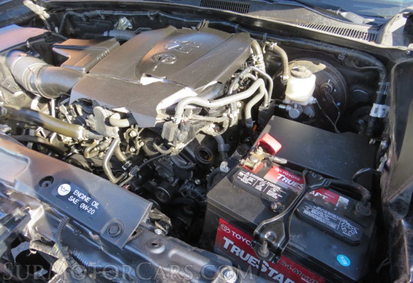 2017 Toyota Tacoma - Image 52