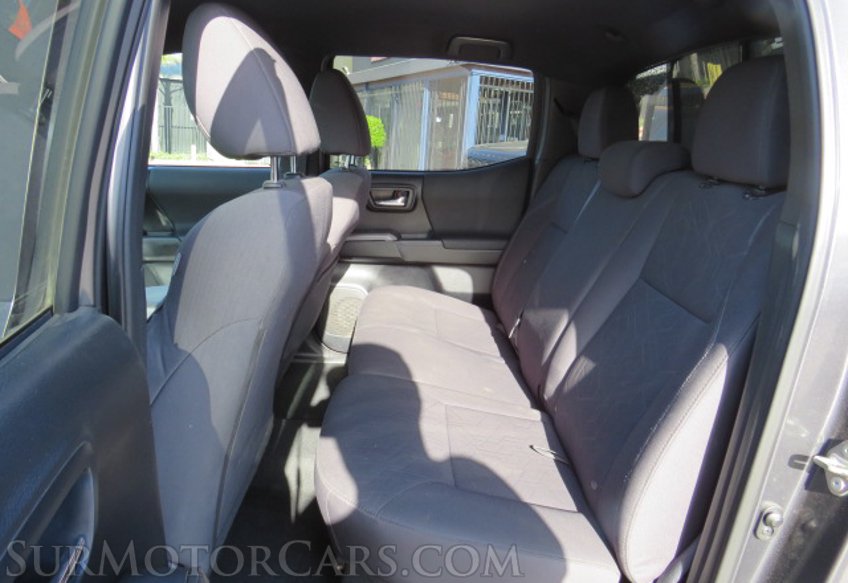 2017 Toyota Tacoma - Image 27