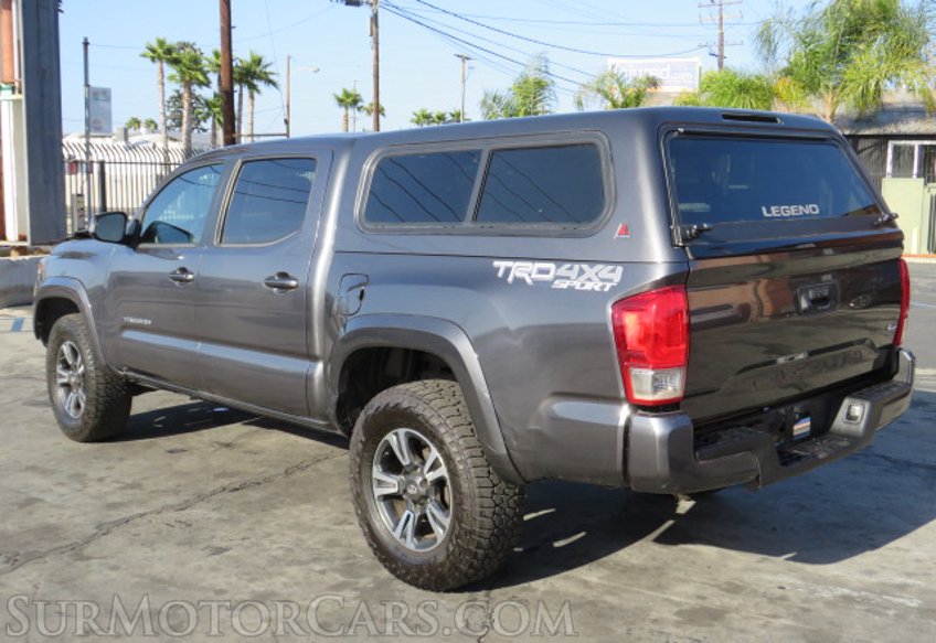 2017 Toyota Tacoma - Image 7