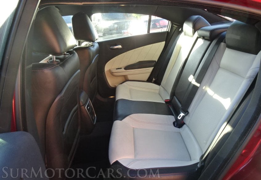 2018 Dodge Charger - Image 29