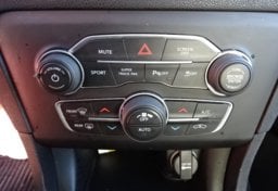 2018 Dodge Charger - Image 36