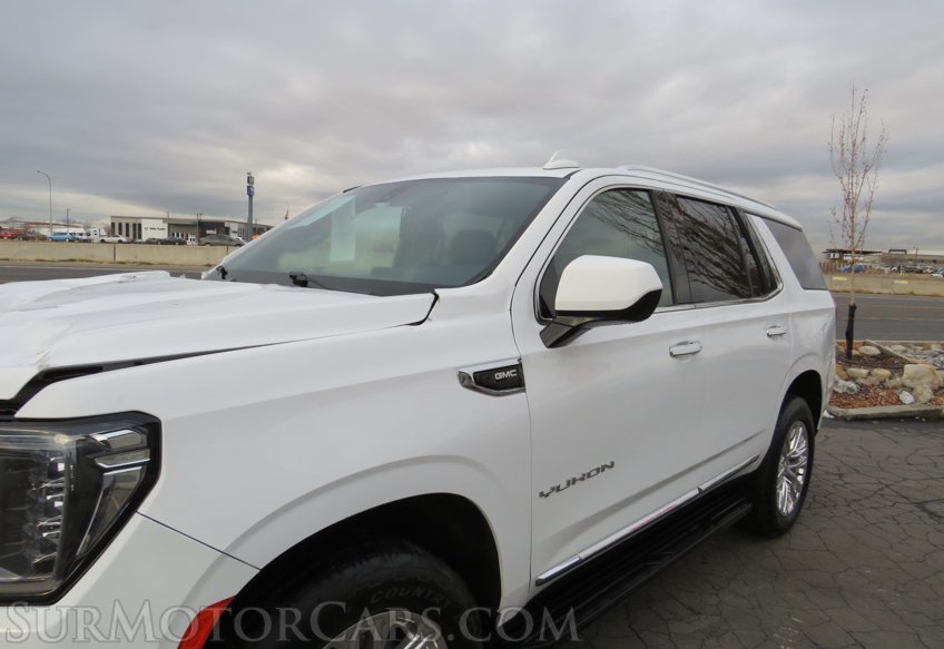 2021 GMC Yukon - Image 12