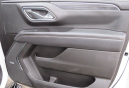 2021 GMC Yukon - Image 56