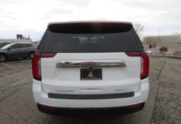 2021 GMC Yukon - Image 11